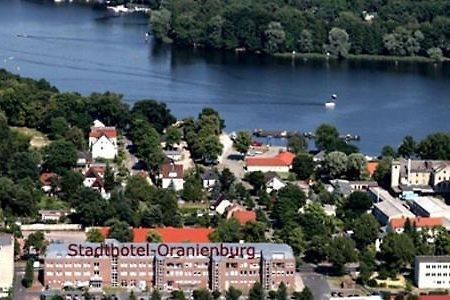 Stadthotel オラニエンブルク エクステリア 写真